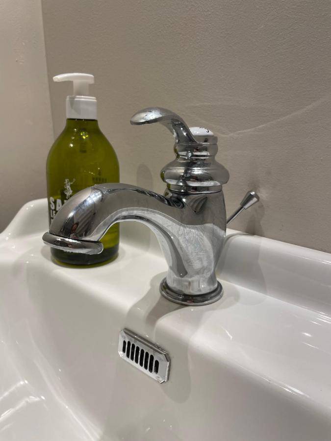 Cosy Camon Bolt-Hole Apartman Kültér fotó